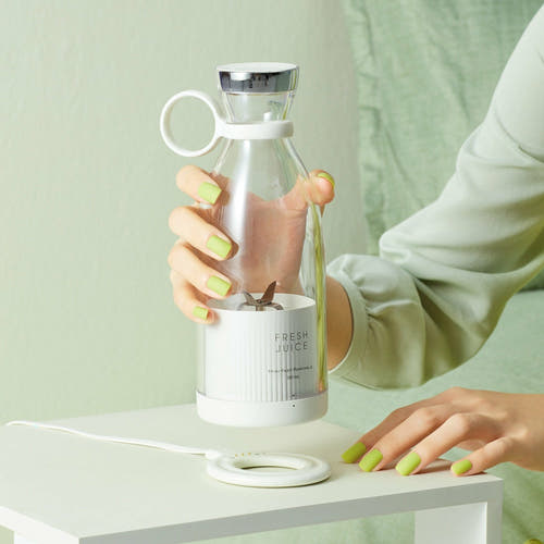 🧃 Blendéa™ Portable On-The-Go Juicer Blender